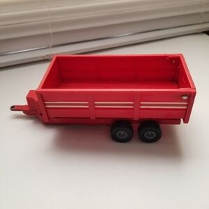 Red ERTL Case International Barge Wagon Dump Trailer Farm Equipment 1/32 Scale